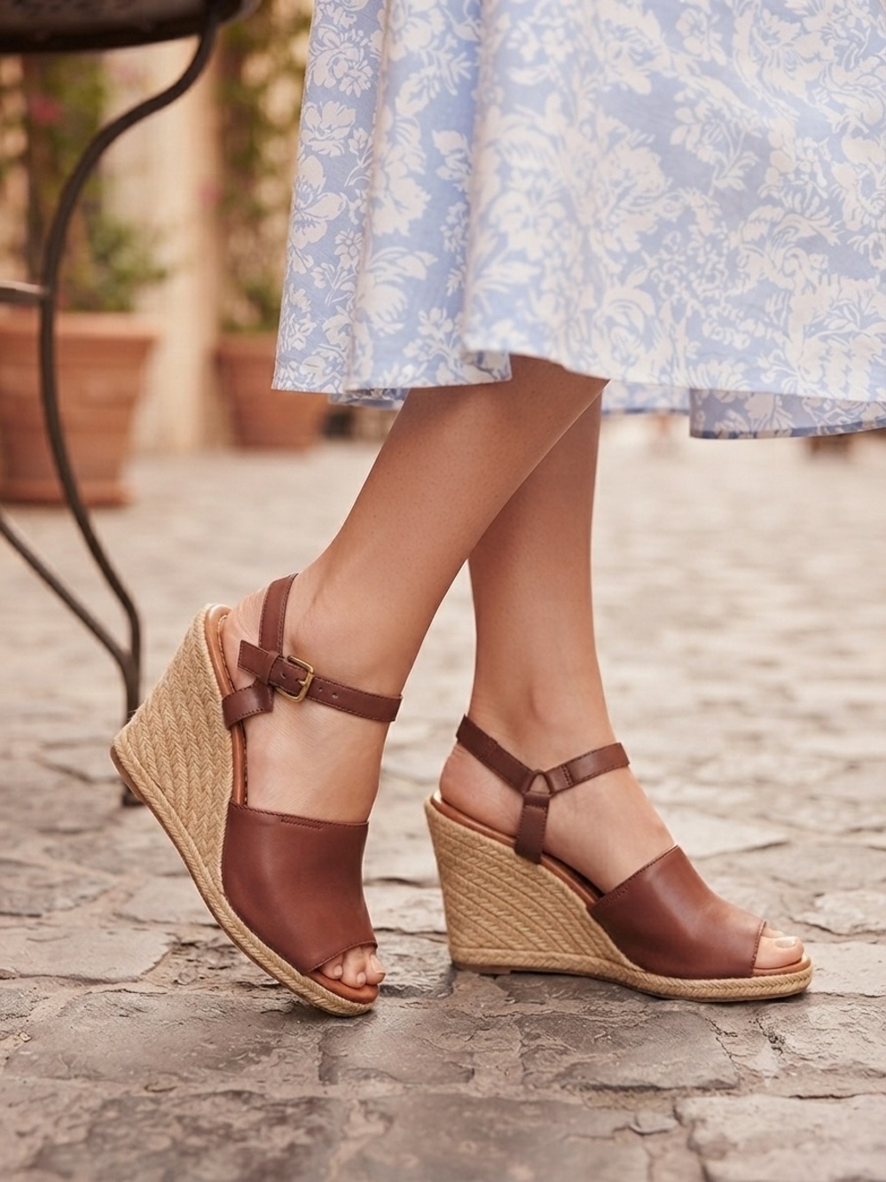 Kate Spade Brown Leather Espadrille Wedges - Size 8M - Picture 3 of 16
